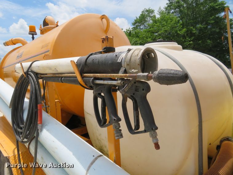image for item FP9280 2000 Vac-Tron PMD-800DT  vacuum excavator