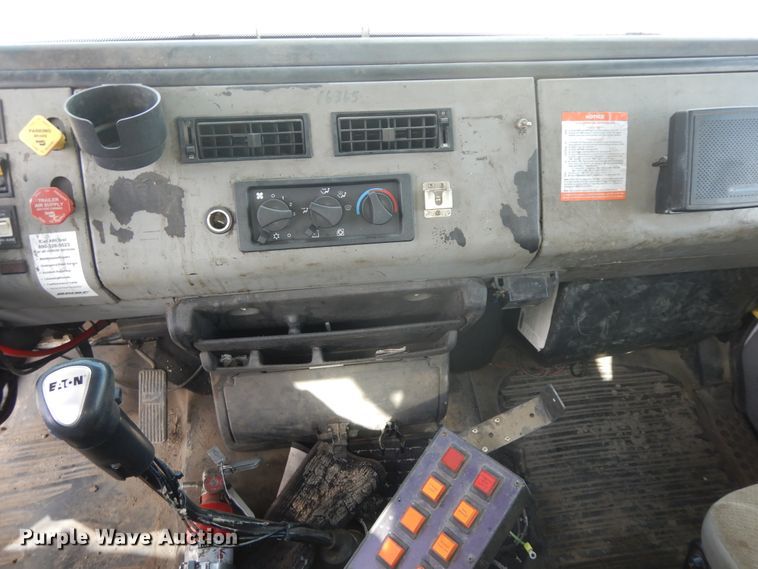 image for item FR9811 2000 Freightliner FL80  crane truck