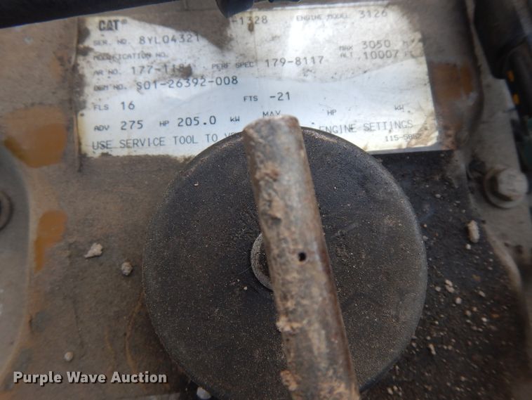 image for item FR9811 2000 Freightliner FL80  crane truck