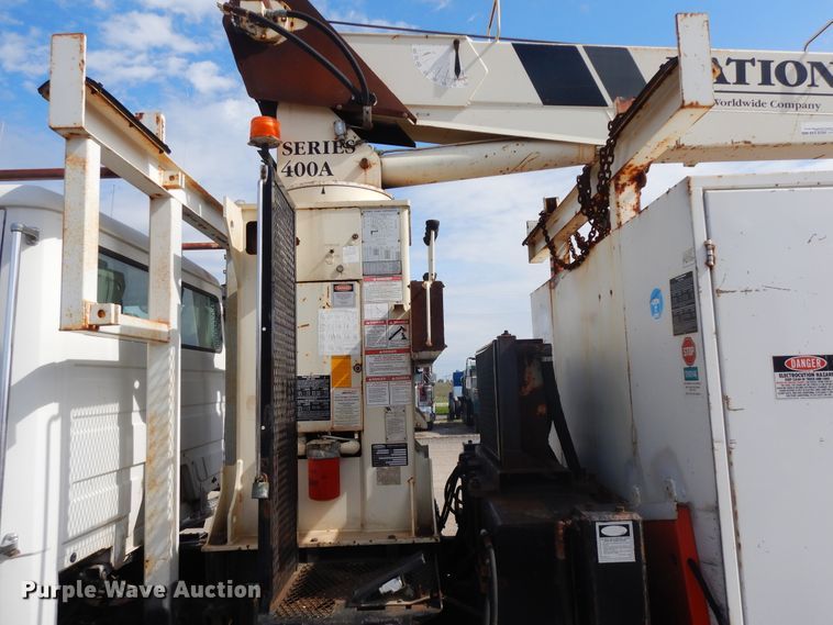 image for item FR9811 2000 Freightliner FL80  crane truck