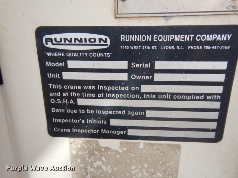 image for item FR9811 2000 Freightliner FL80  crane truck