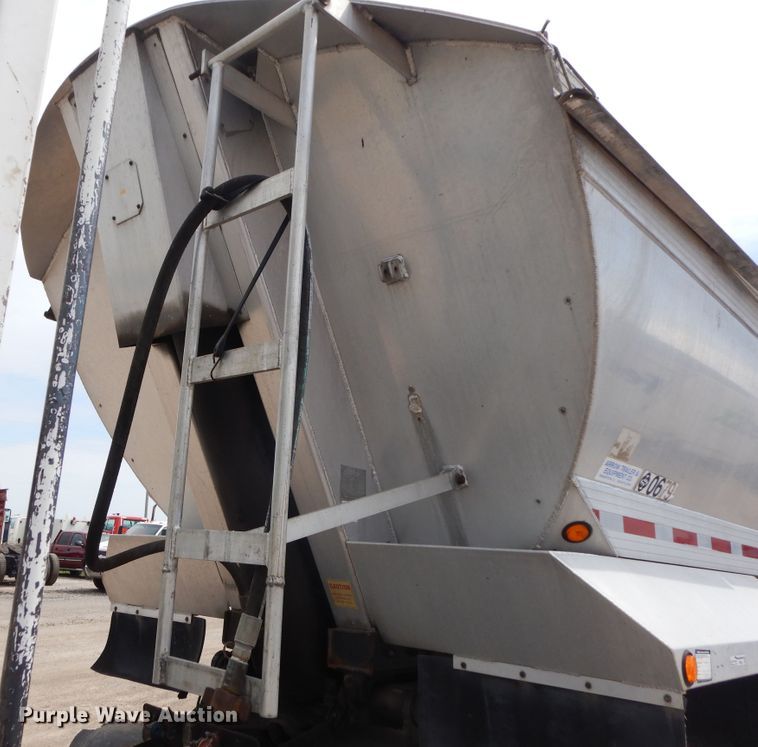 image for item FR9813 1997 Everlite  end dump trailer