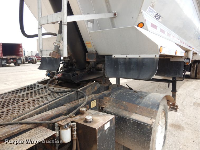 image for item FR9813 1997 Everlite  end dump trailer