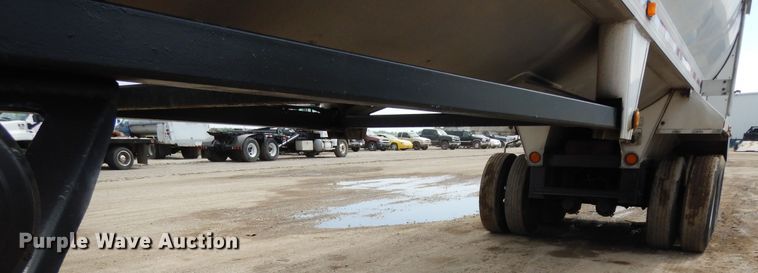 image for item FR9813 1997 Everlite  end dump trailer