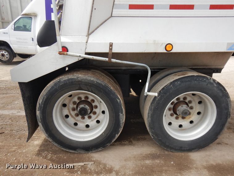 image for item FR9813 1997 Everlite  end dump trailer