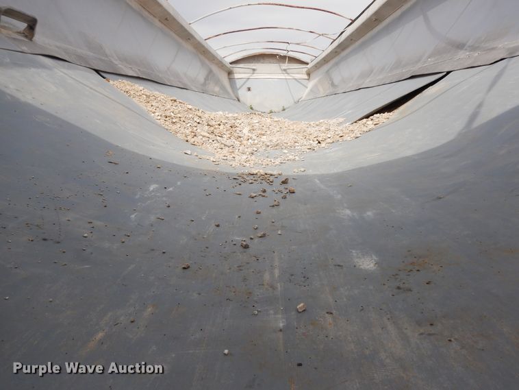 image for item FR9813 1997 Everlite  end dump trailer