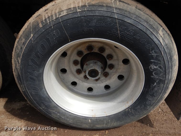 image for item FR9813 1997 Everlite  end dump trailer