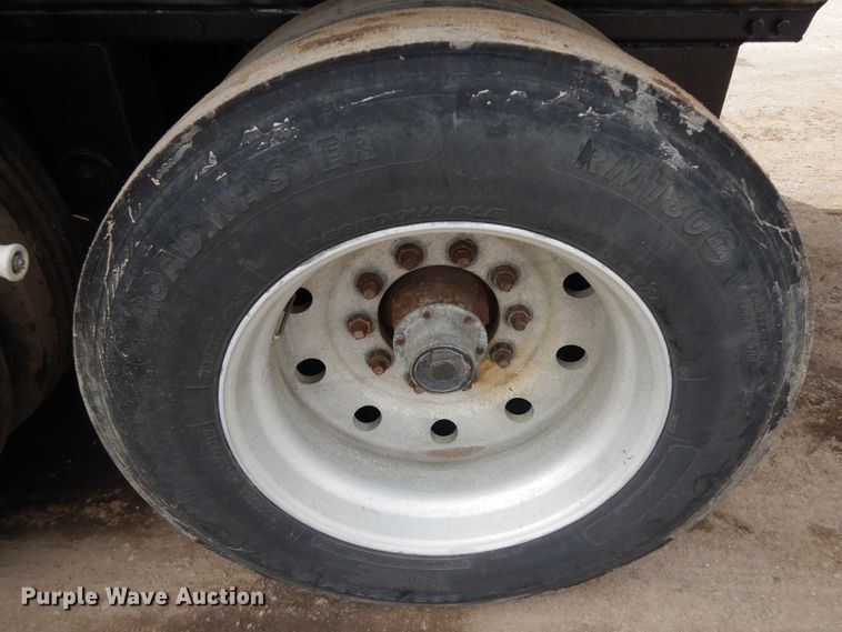 image for item FR9813 1997 Everlite  end dump trailer