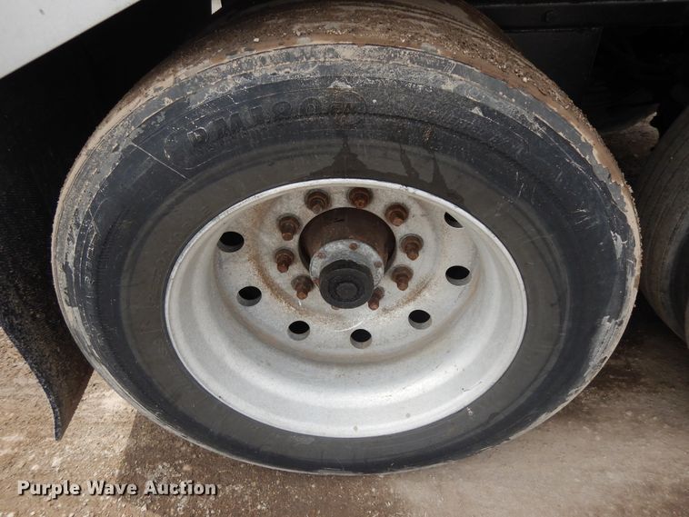 image for item FR9813 1997 Everlite  end dump trailer