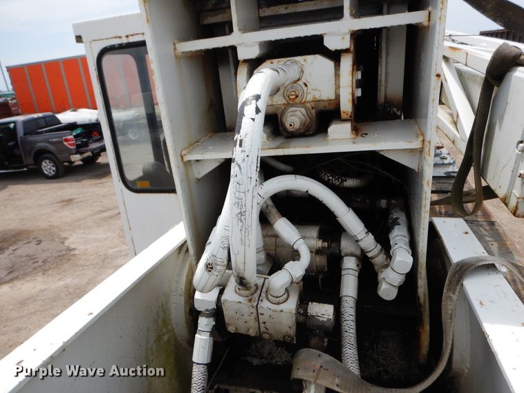 image for item FR9814 Lorain 428  crane