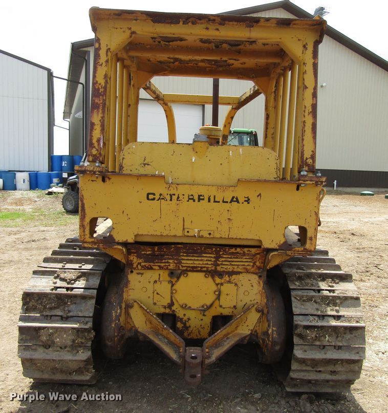 image for item GC9976 1972 Caterpillar D5  dozer
