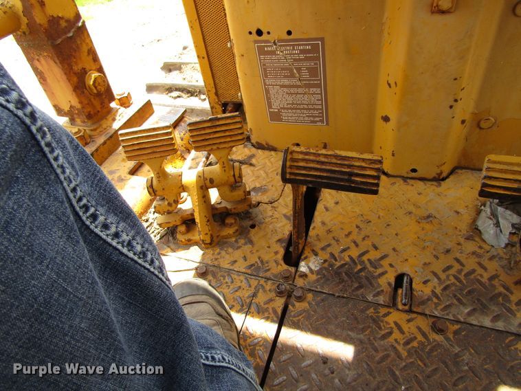 image for item GC9976 1972 Caterpillar D5  dozer