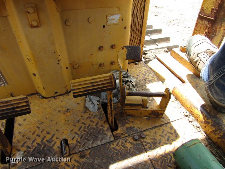 image for item GC9976 1972 Caterpillar D5  dozer