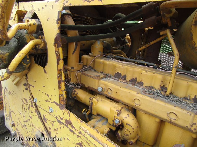 image for item GC9976 1972 Caterpillar D5  dozer