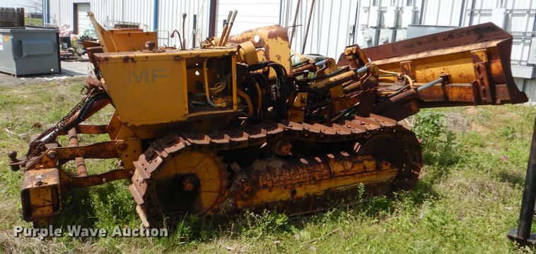 image for item GY9776 Massey Ferguson 200  crawler dozer