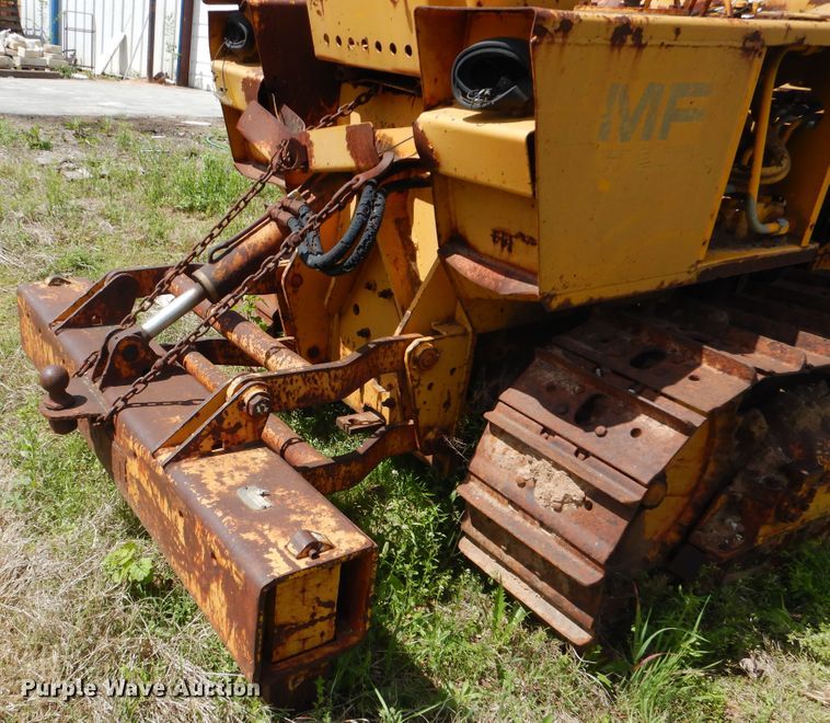 image for item GY9776 Massey Ferguson 200  crawler dozer