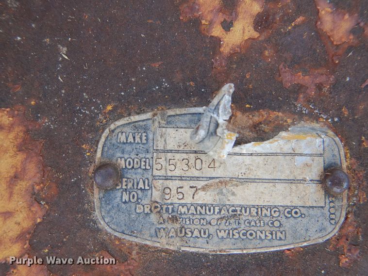 image for item GY9776 Massey Ferguson 200  crawler dozer