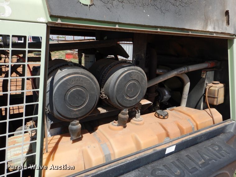 image for item HC9168 Sullair 375  air compressor