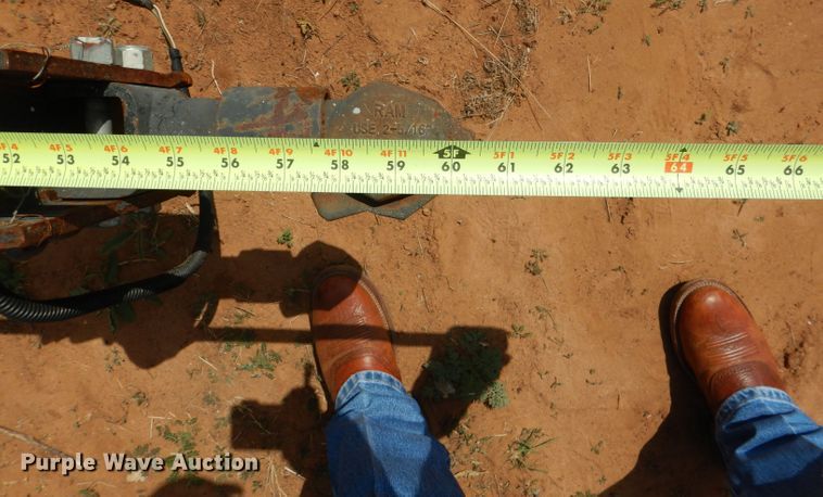 image for item HC9168 Sullair 375  air compressor