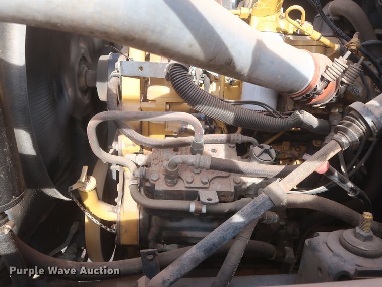 image for item HJ9427 1999 GMC C7500  bucket truck