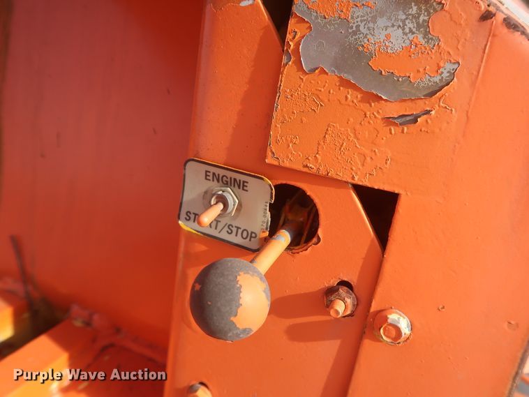 image for item HJ9427 1999 GMC C7500  bucket truck