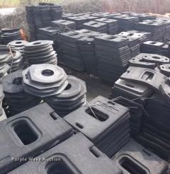 image for item HR9706 Approximately 2,965 traffic drum and cone bases