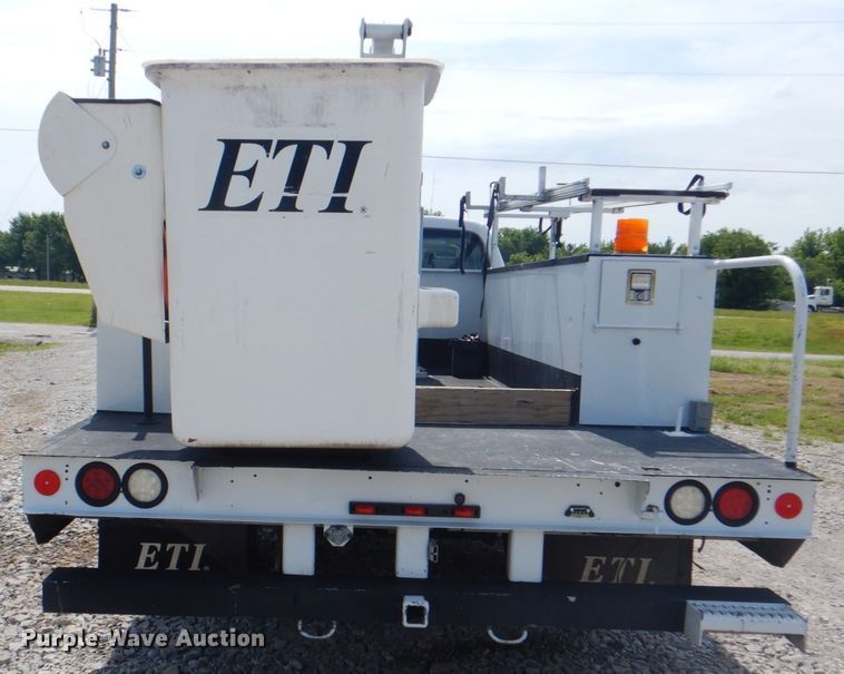 image for item HT9280 2013 Ford F550 Super Duty XL  bucket truck