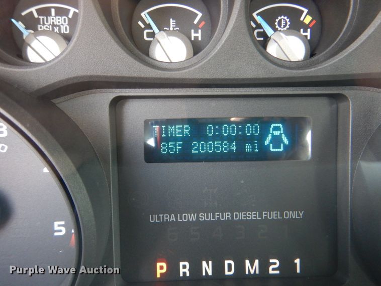 image for item HT9280 2013 Ford F550 Super Duty XL  bucket truck