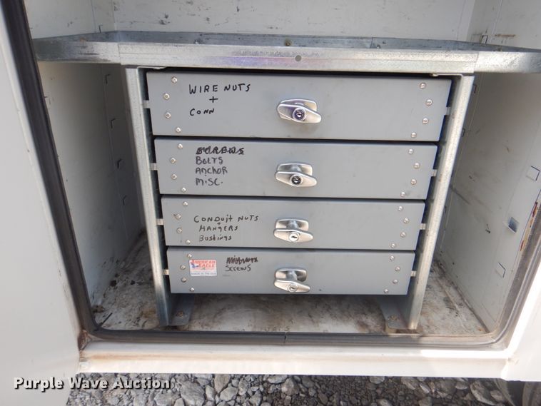 image for item HT9280 2013 Ford F550 Super Duty XL  bucket truck