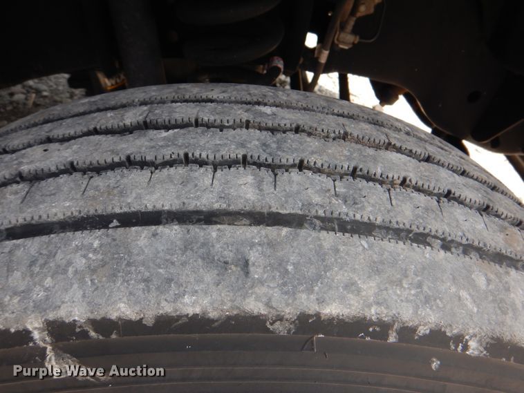 image for item HT9280 2013 Ford F550 Super Duty XL  bucket truck