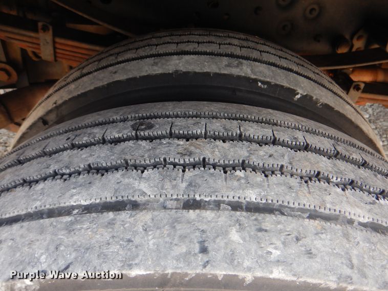 image for item HT9280 2013 Ford F550 Super Duty XL  bucket truck