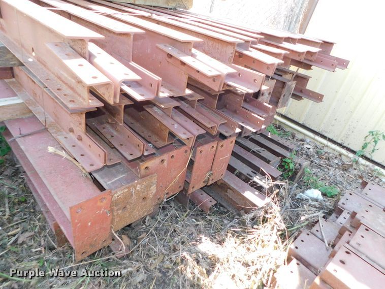 image for item HX9322 300'L x 60'W x 16'H steel building frame