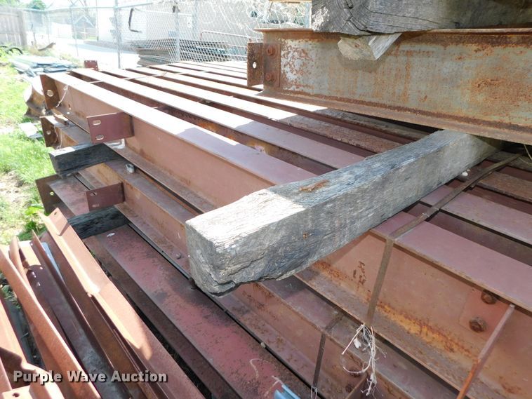 image for item HX9322 300'L x 60'W x 16'H steel building frame