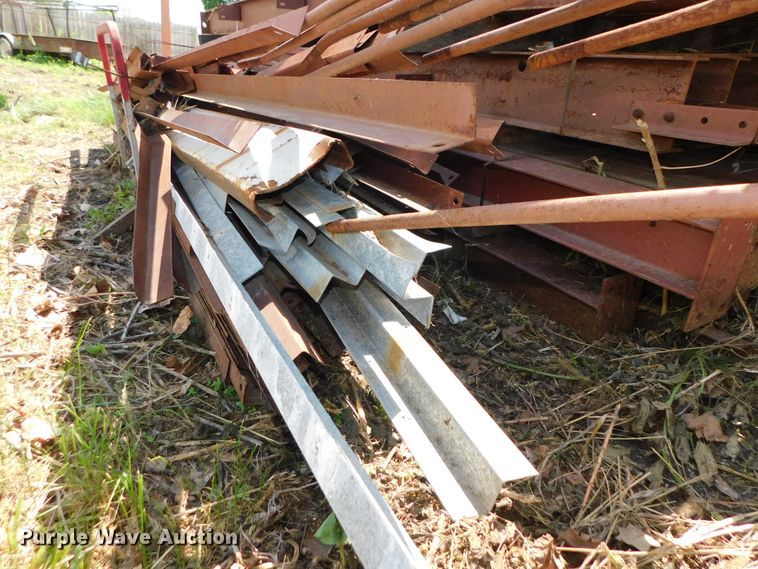 image for item HX9322 300'L x 60'W x 16'H steel building frame