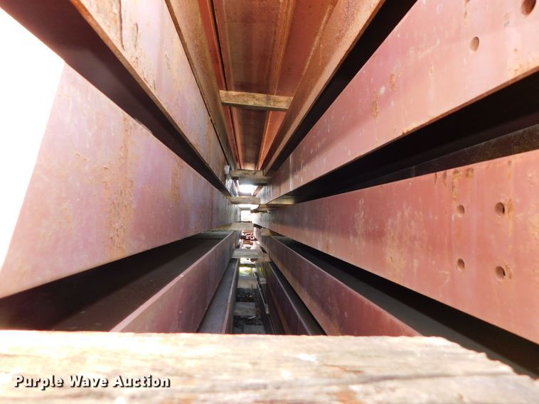 image for item HX9322 300'L x 60'W x 16'H steel building frame