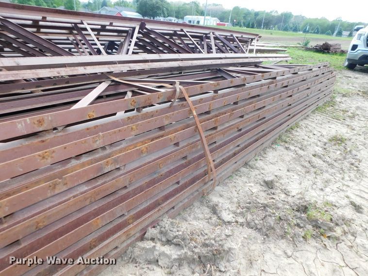 image for item HX9337 (18) steel truss bar joists
