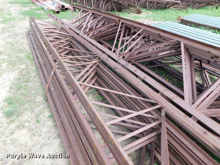 image for item HX9337 (18) steel truss bar joists