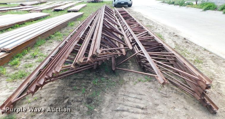 image for item HX9337 (18) steel truss bar joists