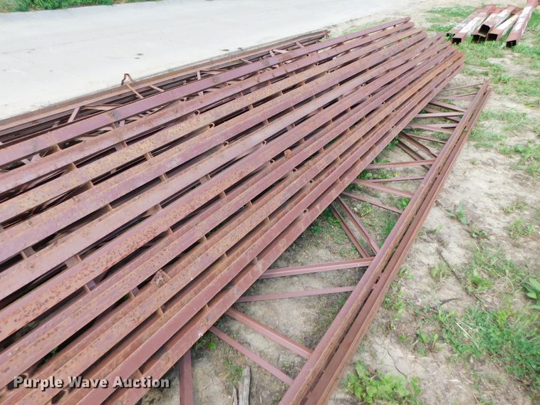 image for item HX9337 (18) steel truss bar joists