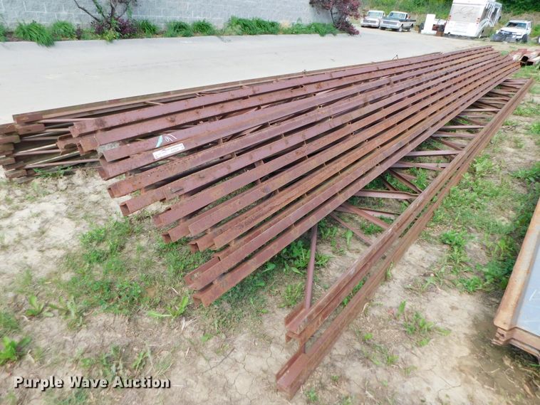 image for item HX9337 (18) steel truss bar joists