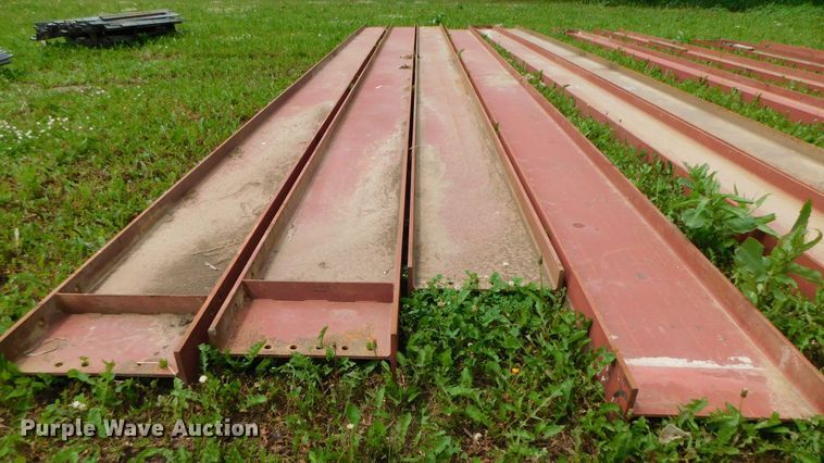 image for item HX9359 (4) steel I-beams