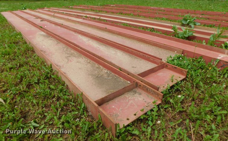 image for item HX9359 (4) steel I-beams