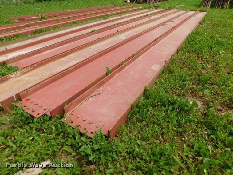 image for item HX9359 (4) steel I-beams