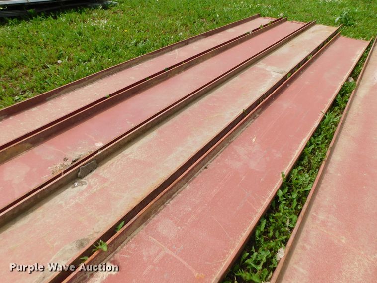 image for item HX9359 (4) steel I-beams