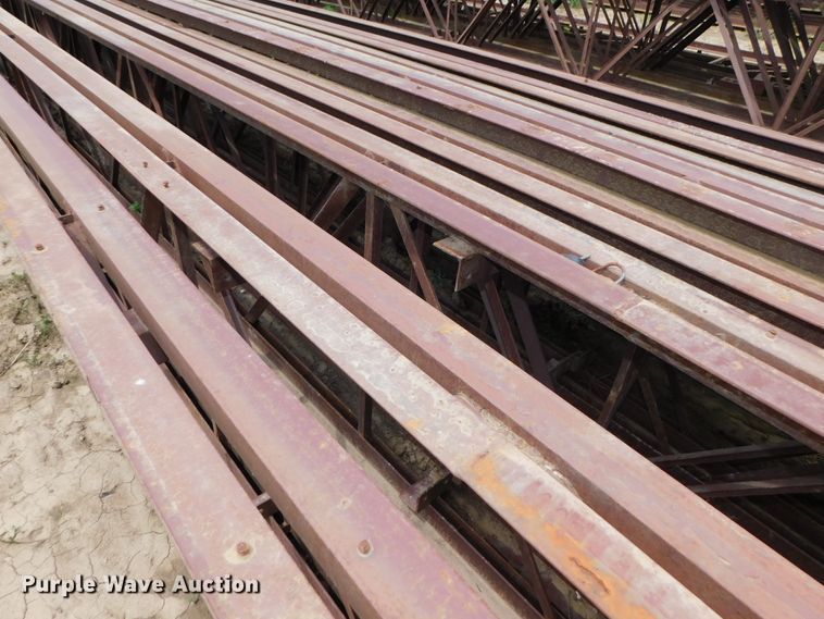 image for item HX9368 (12) steel truss bar joists