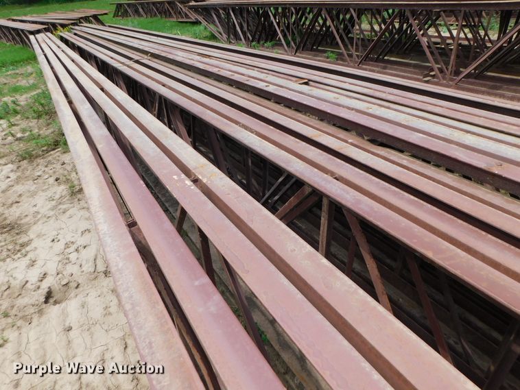 image for item HX9368 (12) steel truss bar joists