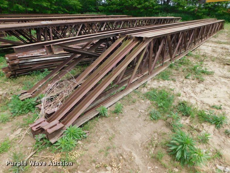 image for item HX9368 (12) steel truss bar joists