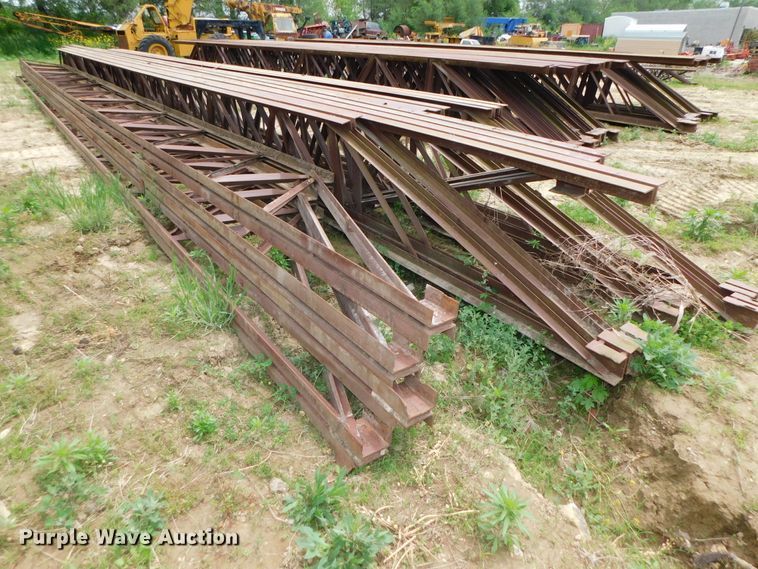 image for item HX9368 (12) steel truss bar joists