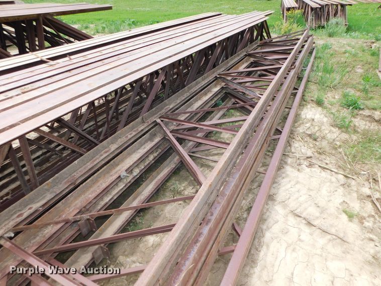 image for item HX9368 (12) steel truss bar joists