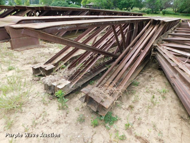image for item HX9368 (12) steel truss bar joists